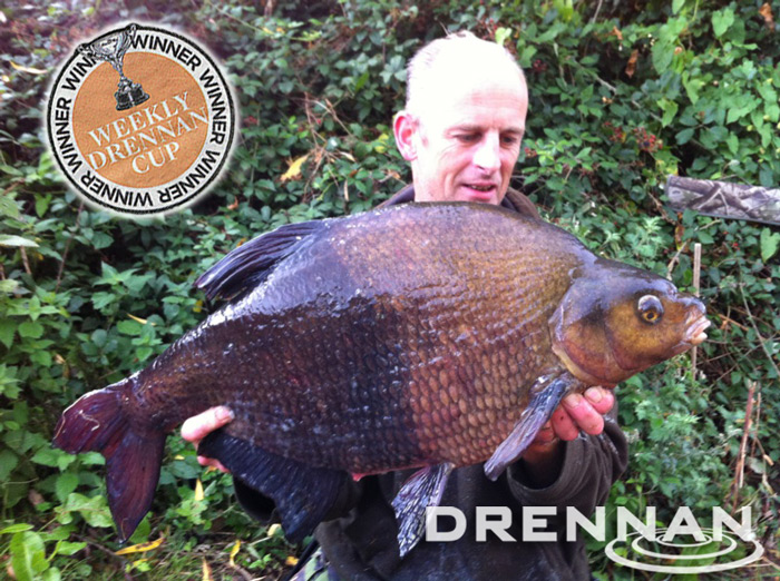 Grove Bream Fishing Real Wood Trophy