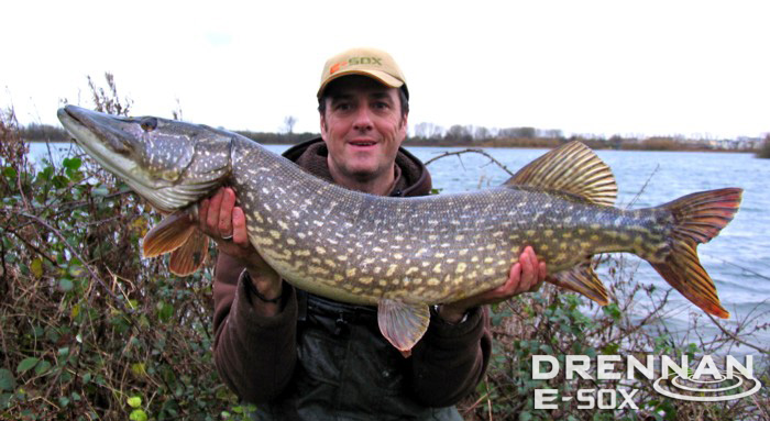 Drennan Pike consultant & EsoxWorld editor Steve Rowley bagged this gravel pit 24lb Pike whilst testing a pre-production sample E-Sox rod just recently, before catching a considerably bigger one, as featured in this week’s Anglers Mail magazine!