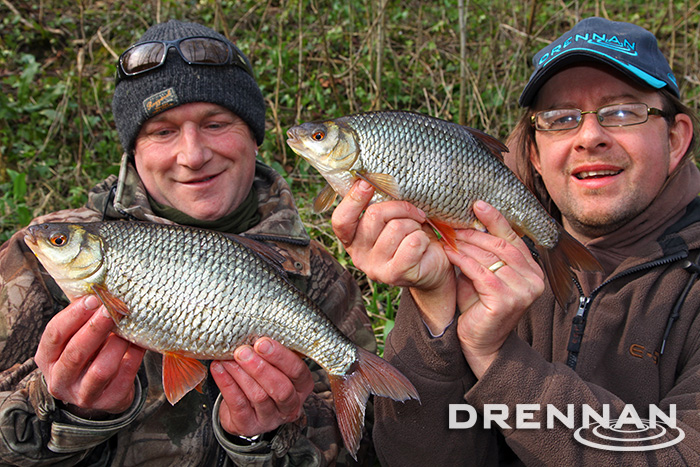 Wayne Little and Martin Bowler with some majestic stillwater Roach taken on float-fished Pellets! 