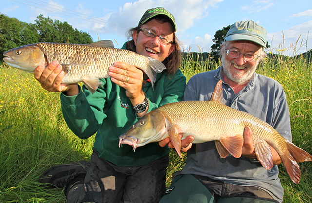 martin-terry-summer-river-cacth-shot